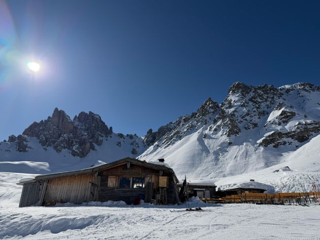 Live-update vanuit Axamer Lizum: genieten in de zon